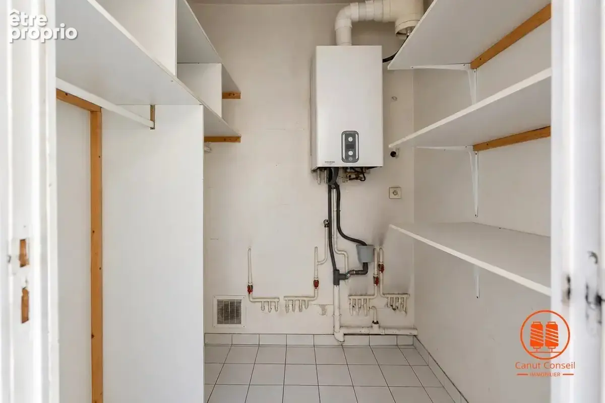 GRAND T2bis de 61 m² au calme - Centre Croix-Rousse  (DPE : D) - photo 12