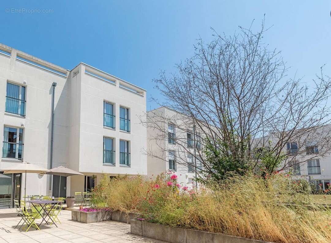 INVESTISSEMENT LOCATIF  CHALON-SUR-SAÔNE  Résidence Appart'City Classic Chalon-sur-Saône  5,99% de rentabilité - photo 12