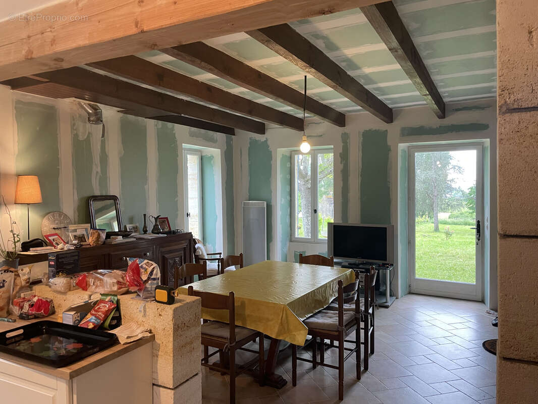 Maison à SAINTE-COLOMBE