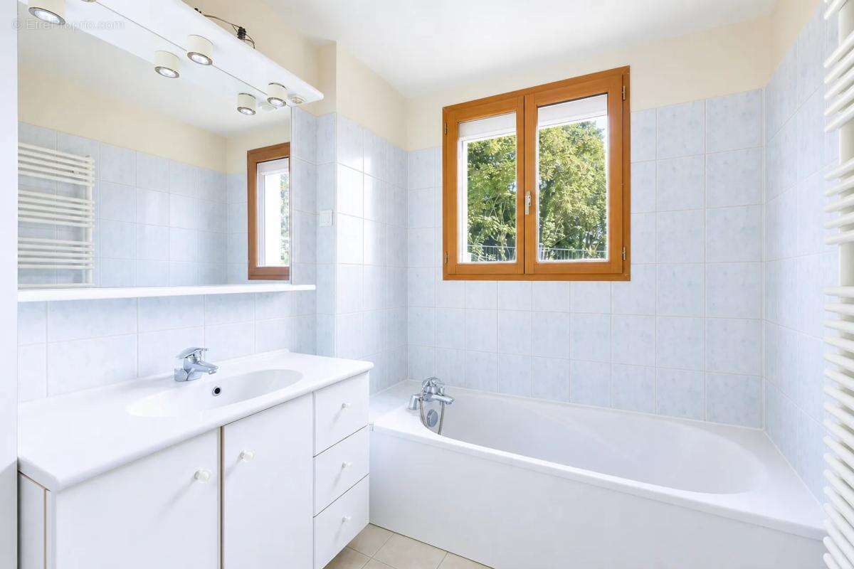Appartement à VILLEVAUDE