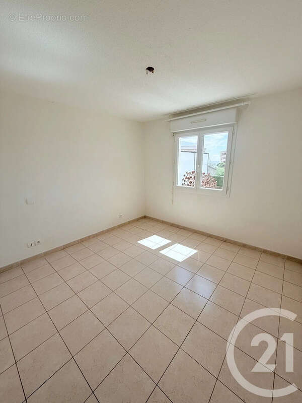 Appartement 50 m² à Bastia  - photo 4