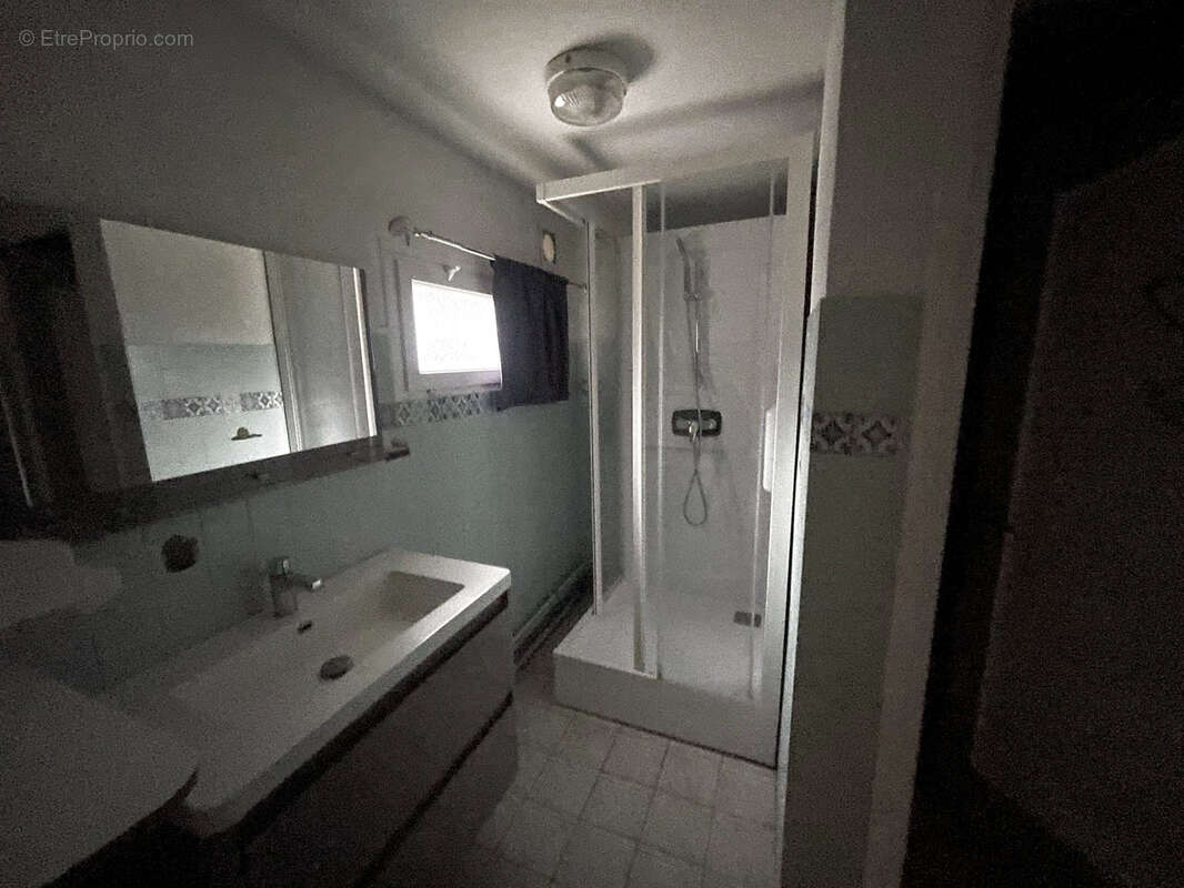 Maison à CROISILLES