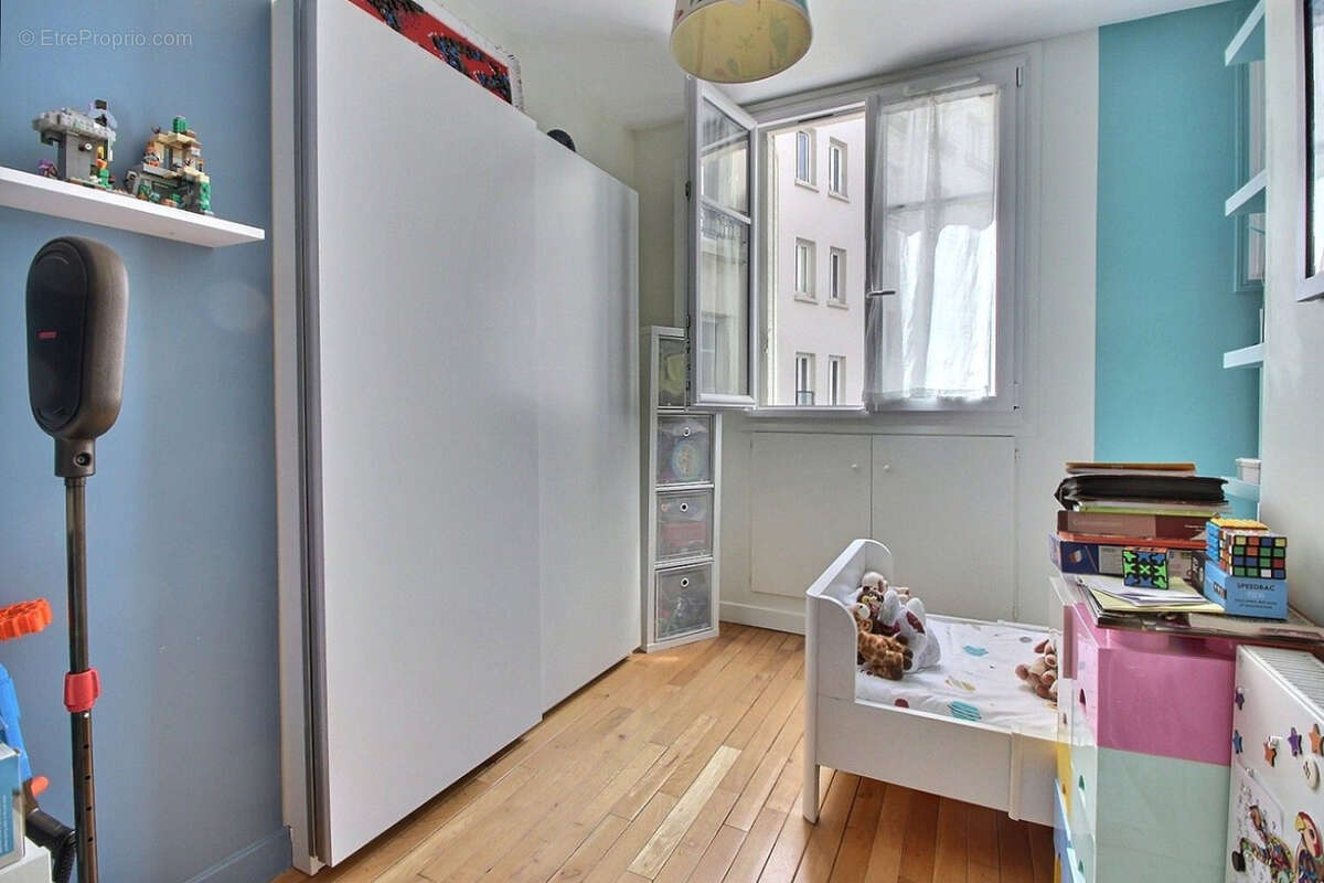 Appartement 67 m² à Paris-16e  - photo 7