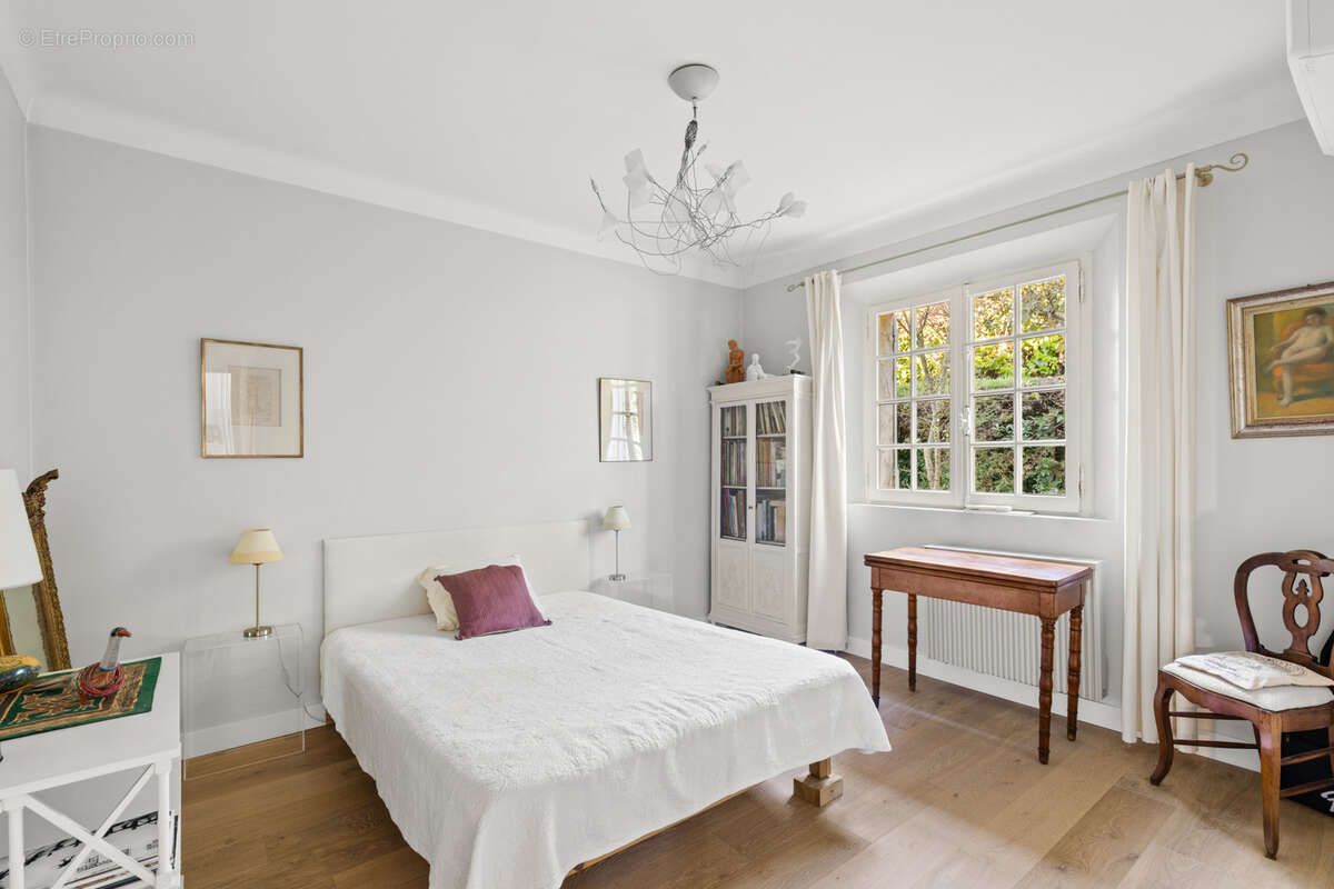 Maison à LA COLLE-SUR-LOUP