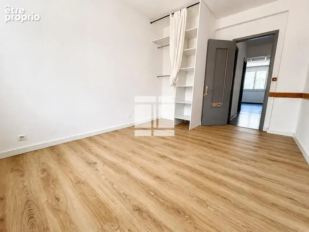 T3 - residence miot - 20200 bastia - photo 9