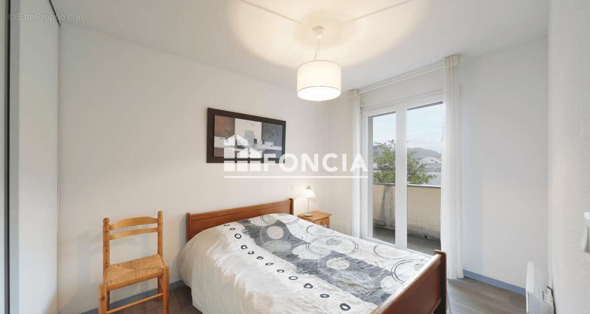 Maison à OLORON-SAINTE-MARIE