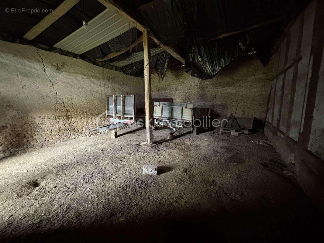 Maison 150 m² à Freville-Du-Gatinais  - photo 3