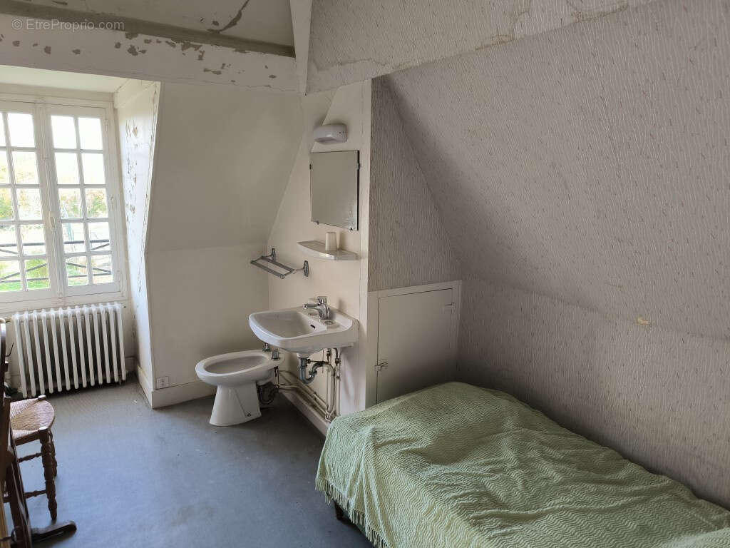 Maison à AUNAY-EN-BAZOIS