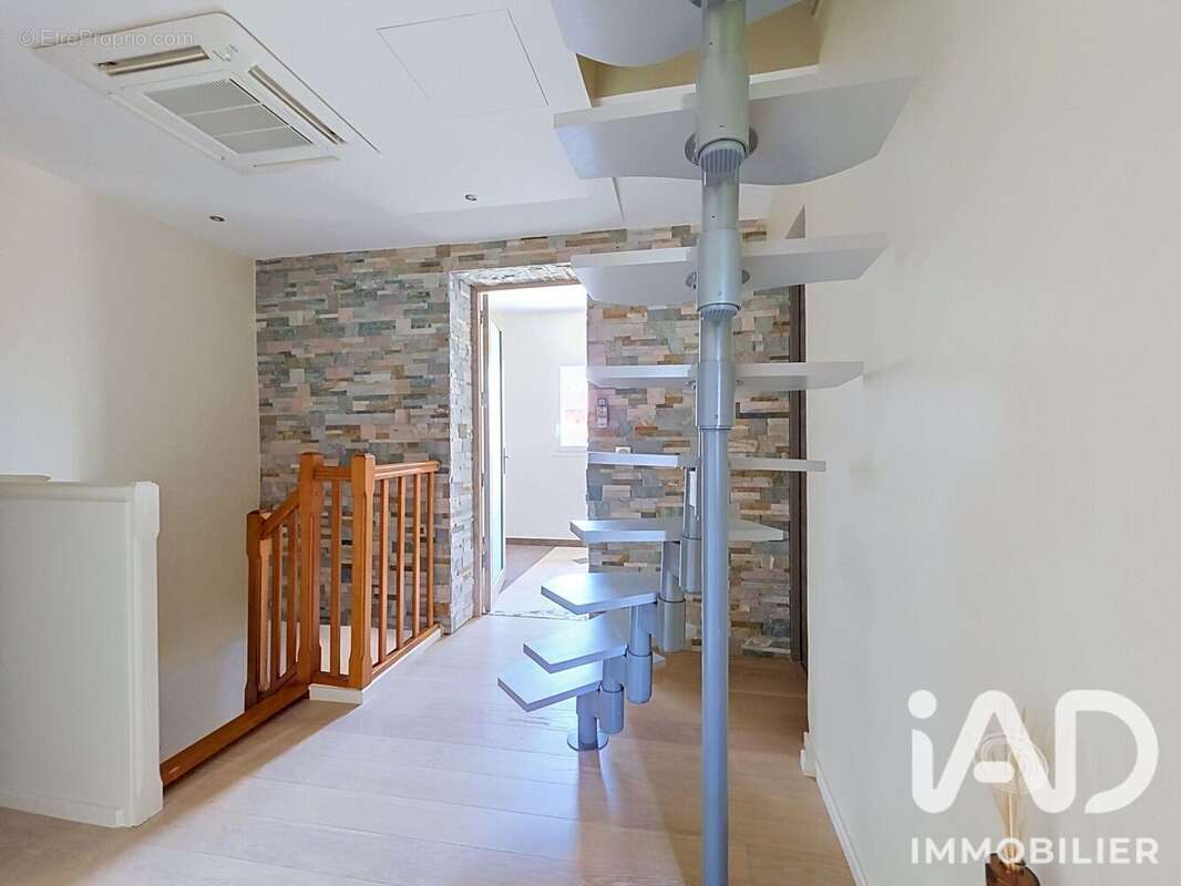 Maison 165 m² à Arenthon  - photo 9