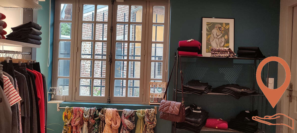 Commerce à PONT-L&#039;EVEQUE