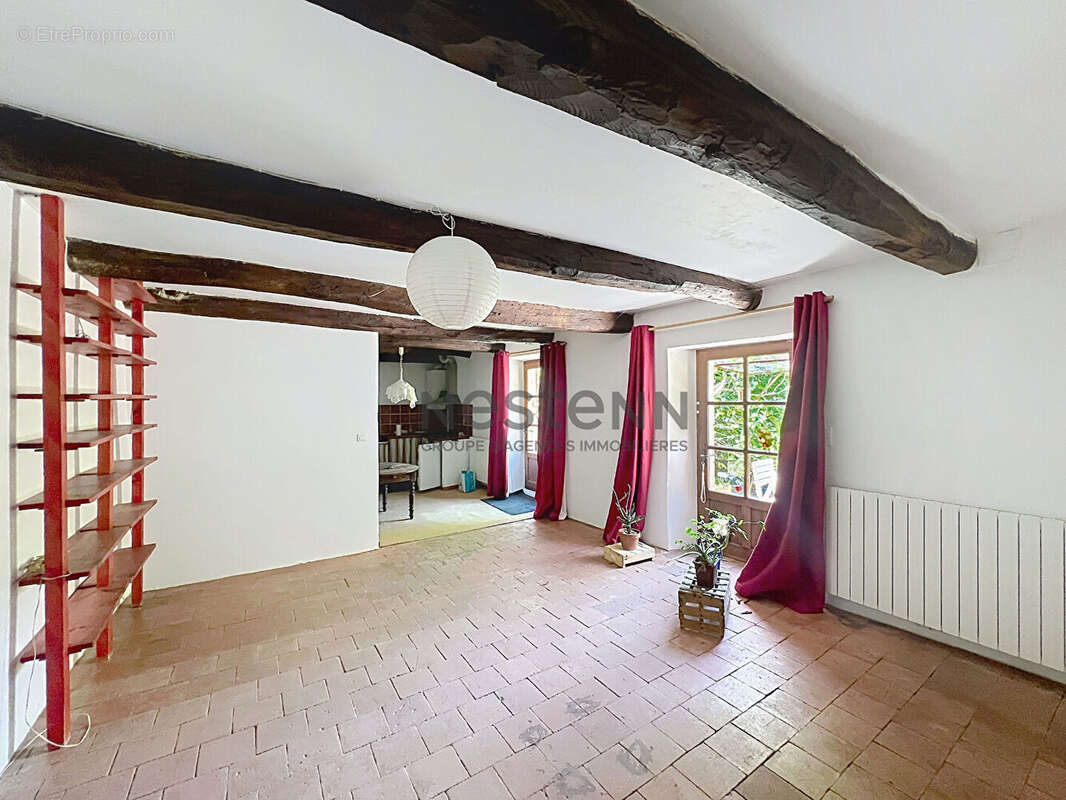Maison à LASALLE