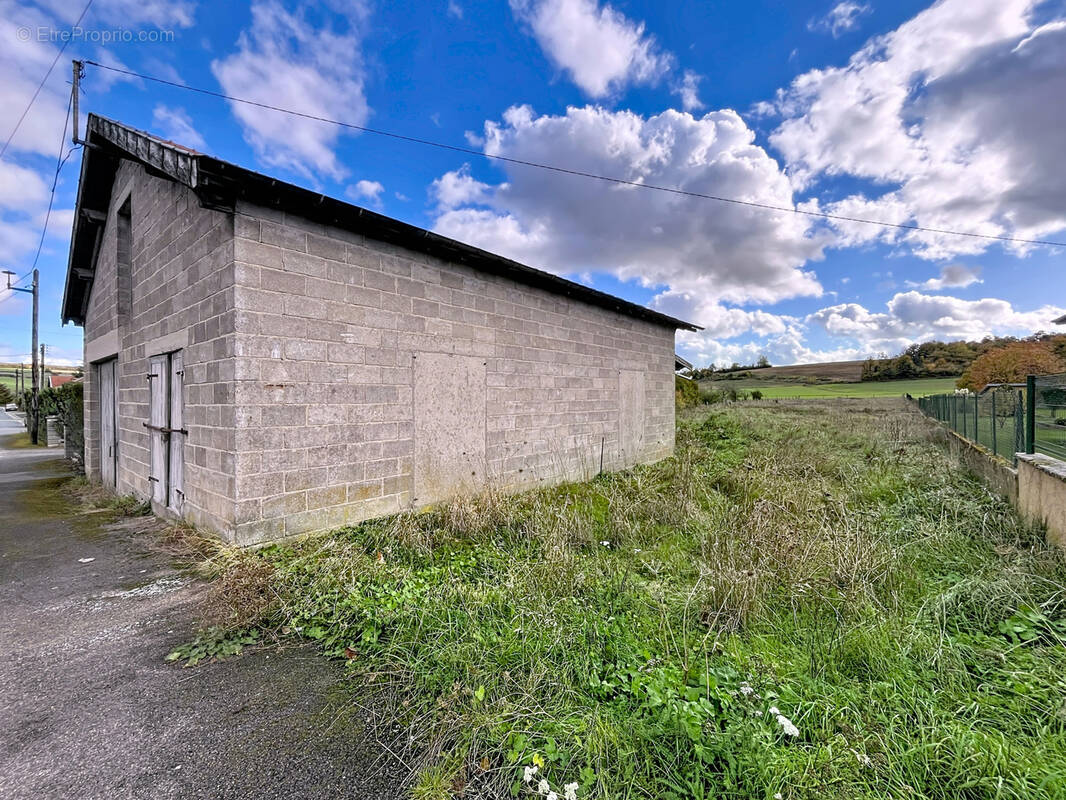 Terrain à VAUCOULEURS