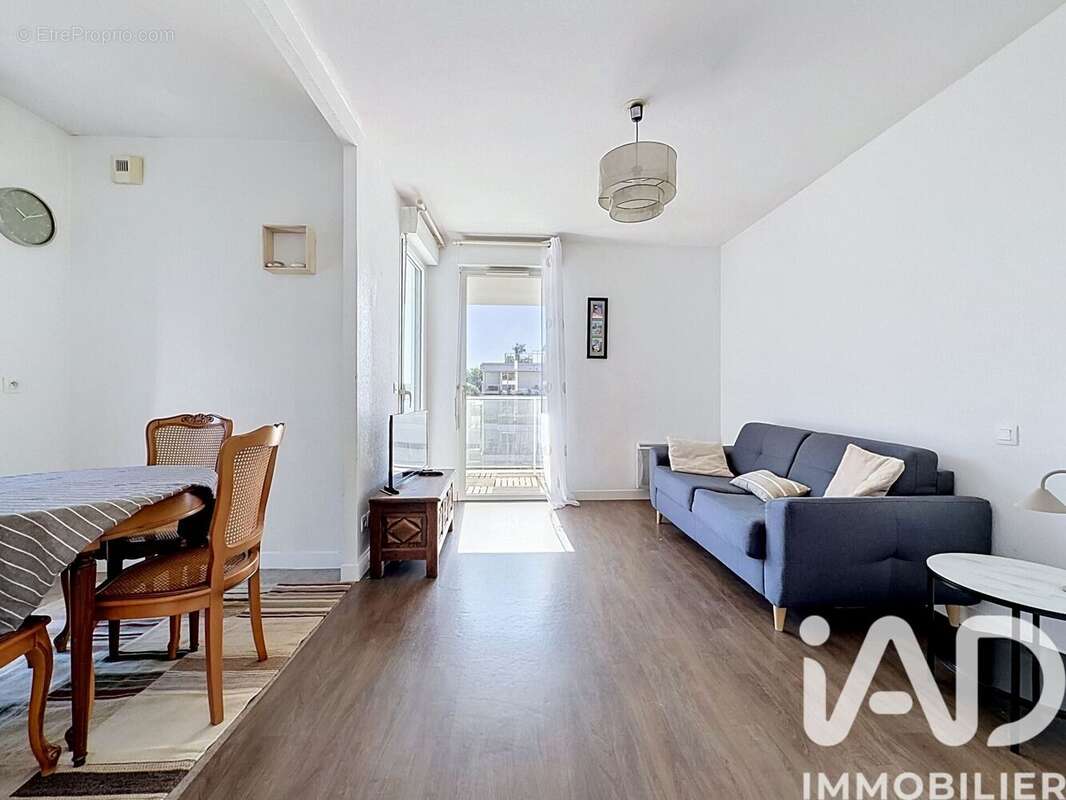 Photo 5 - Appartement à LA ROCHELLE