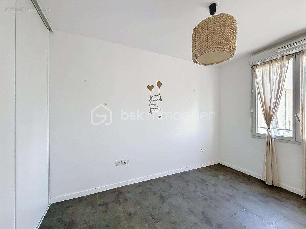Appartement à LIMEIL-BREVANNES