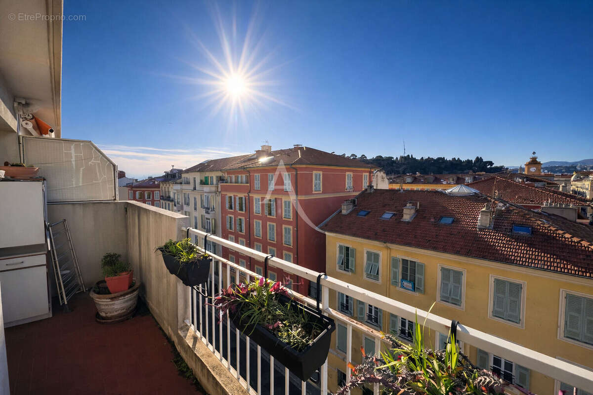 Appartement à NICE