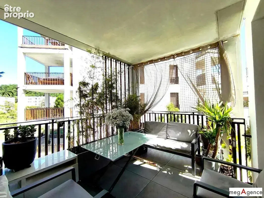 Floirac – Appartement contemporain 3 pièces avec balcon et parking - photo 4