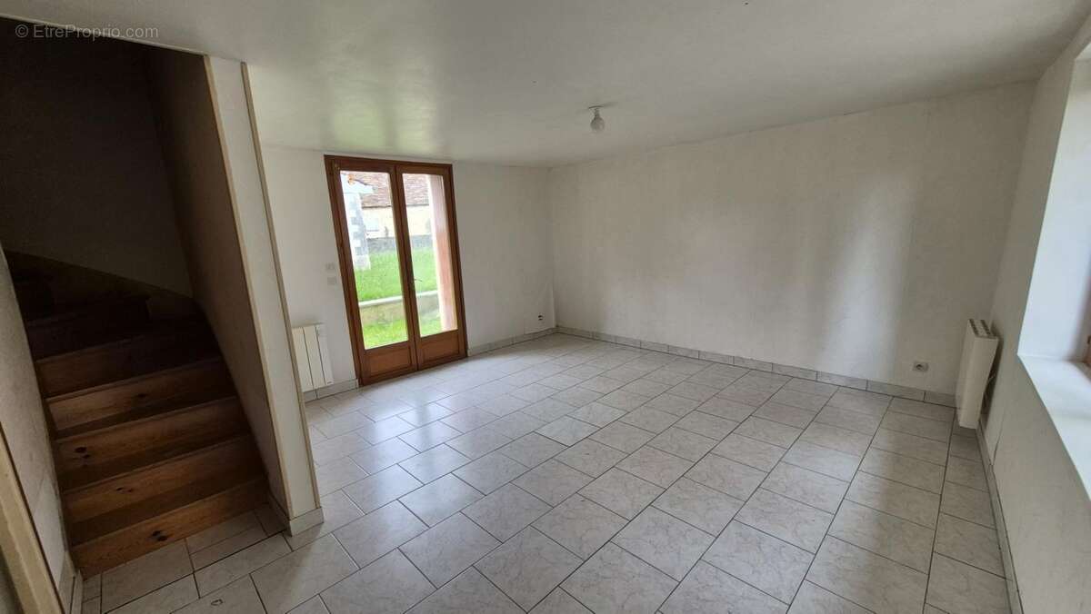 Maison à CHEMIRE-LE-GAUDIN