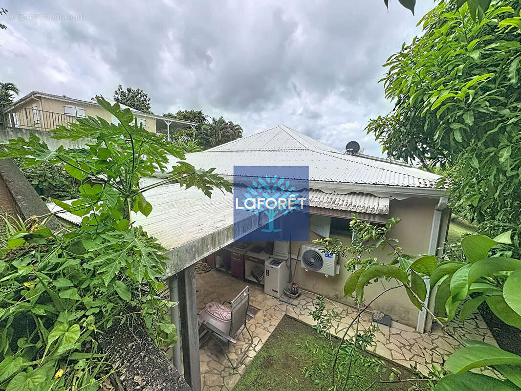 A vendre : Maison T5 à Acajou au Lamentin - photo 16