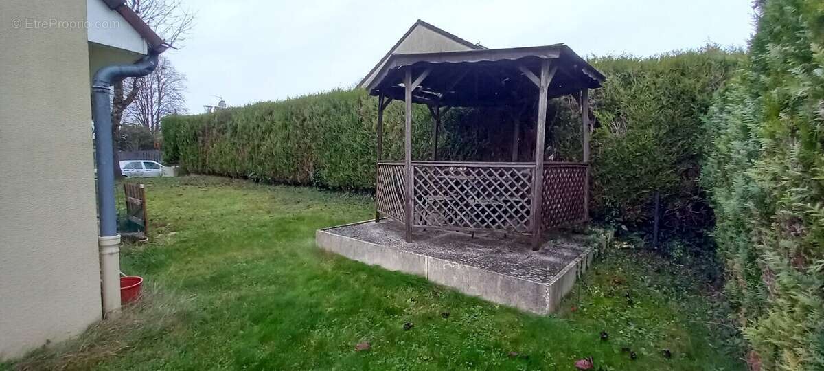 Maison à COURTISOLS