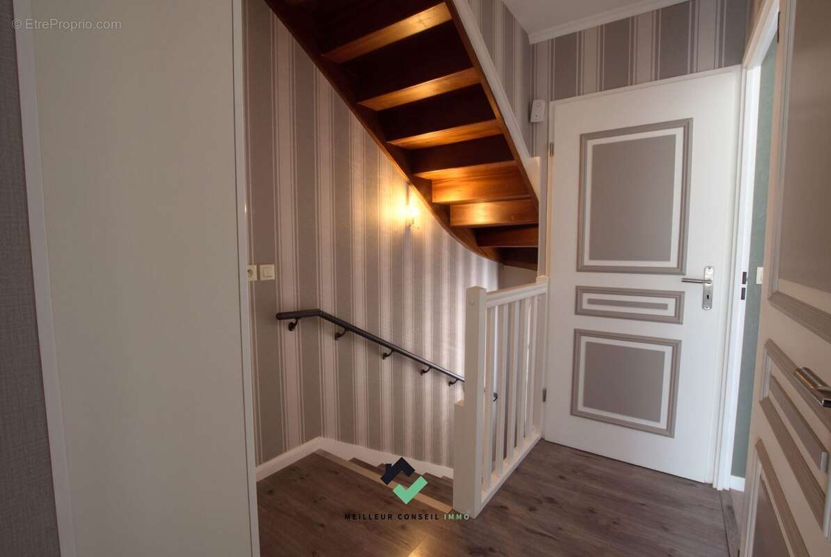 Maison à CHOISY-LE-ROI