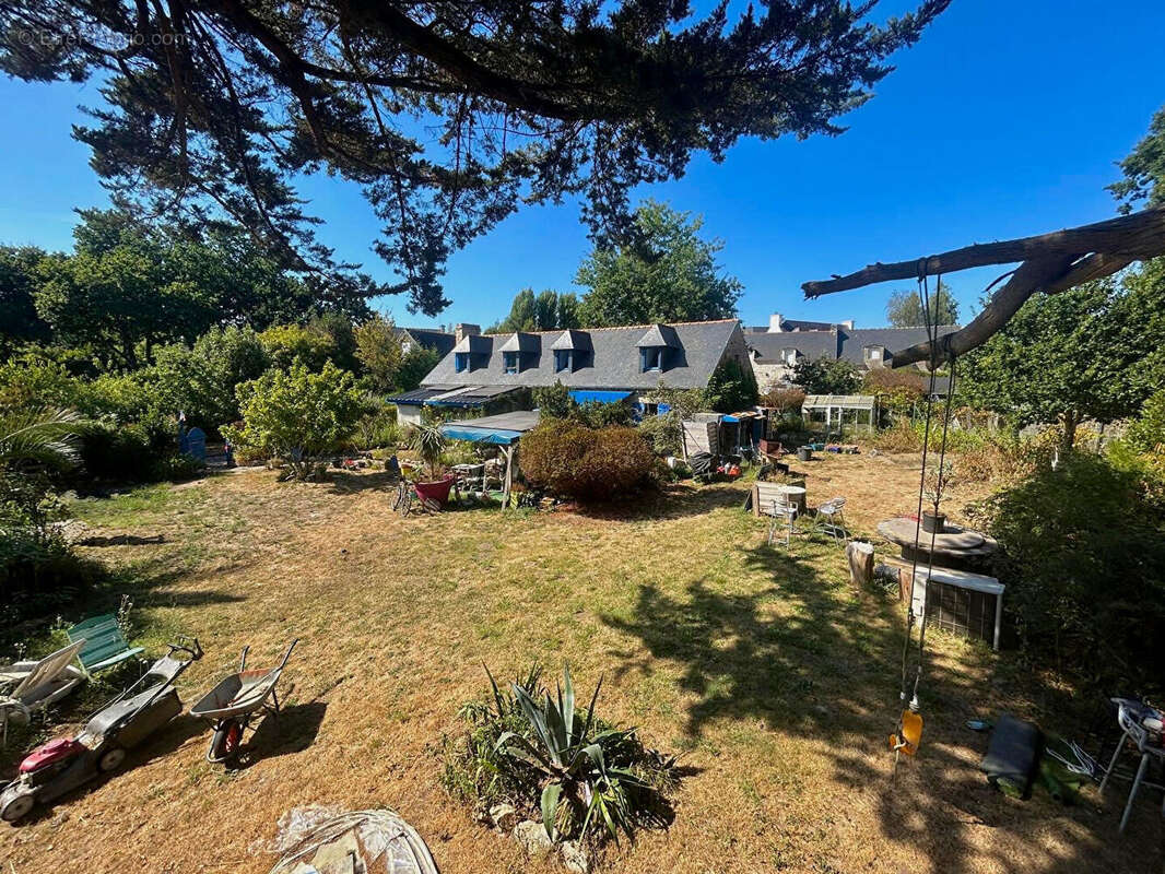 La Typique Longère de charme à Fouesnant CAP-COZ - 7 pièces, 142 m², terrain 1040 m², 150 m de la plage. - photo 5