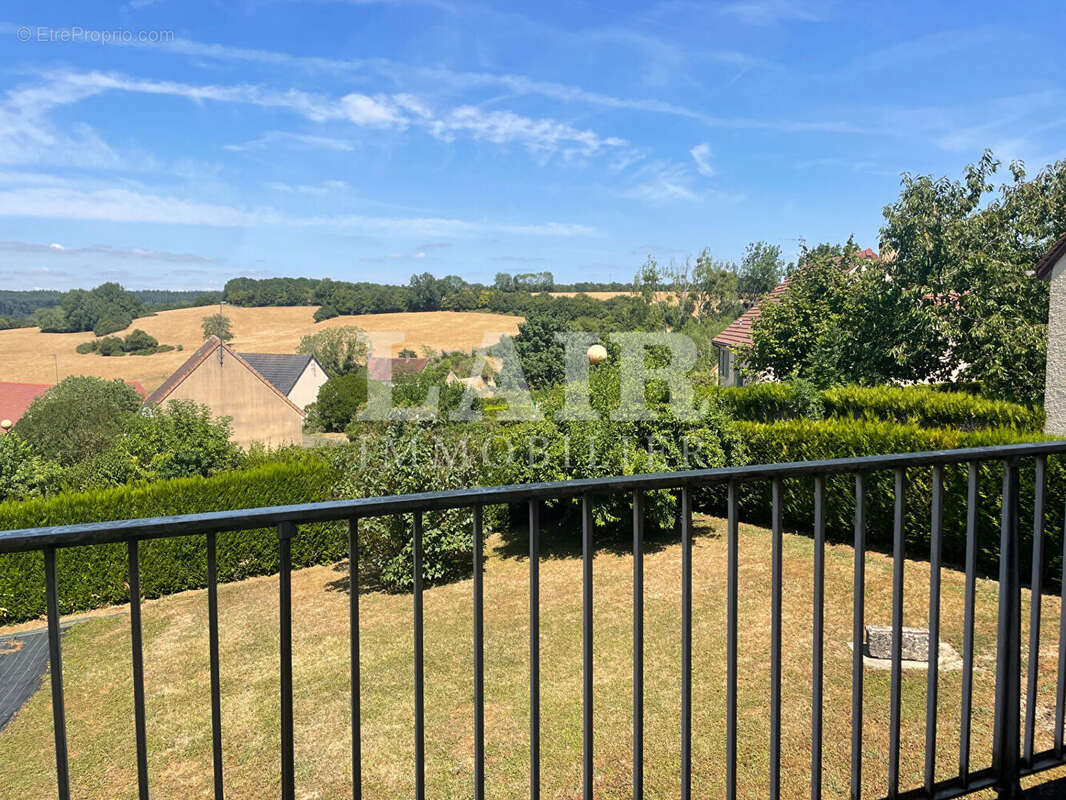 Pavillon avec une vue sur la forêt de Bellême à vendre, réf B15513 - photo 8
