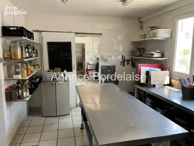 125 m² à Pessac  - photo 3