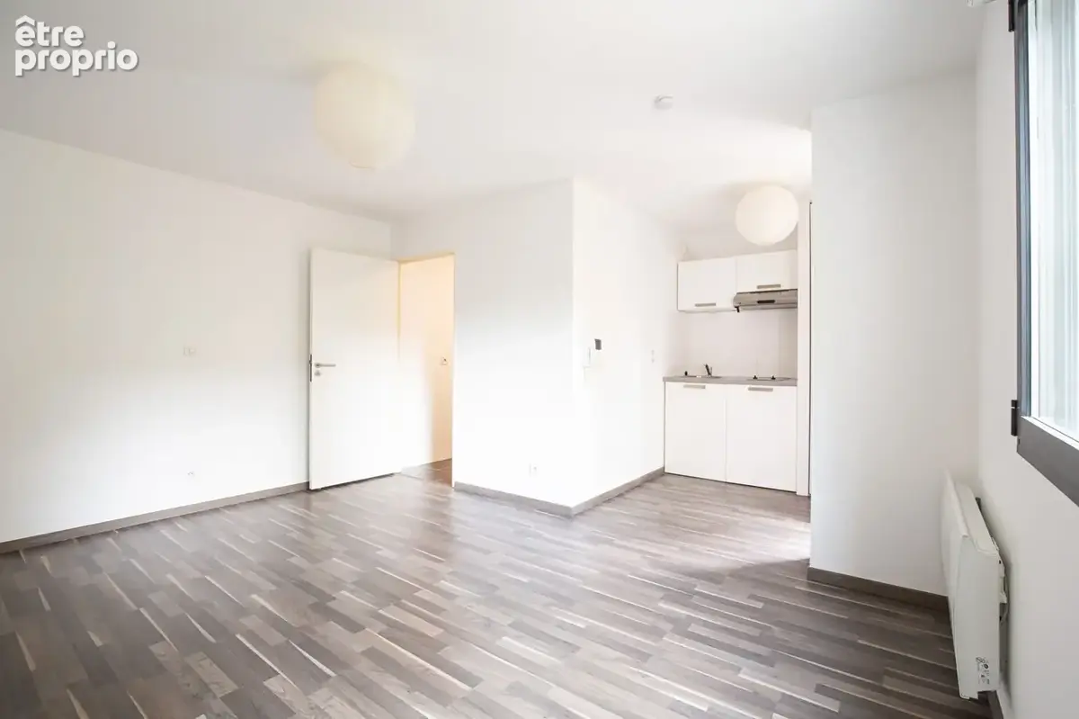 A vendre  nantes saint-clement studio en parfait etat dans residence de standing - photo 3