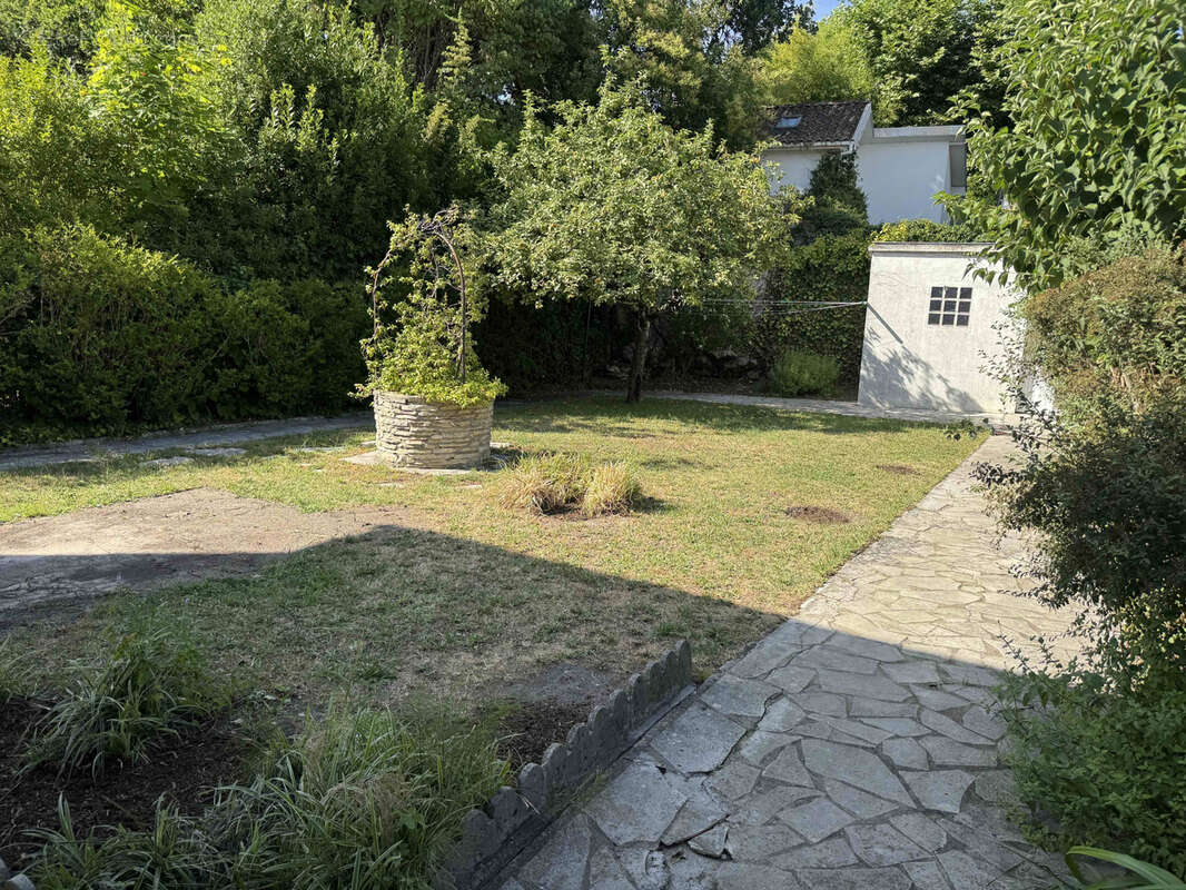 Maison 3 chambres jardin terrasse - bordeaux caudéran marechaux/generaux - photo 16