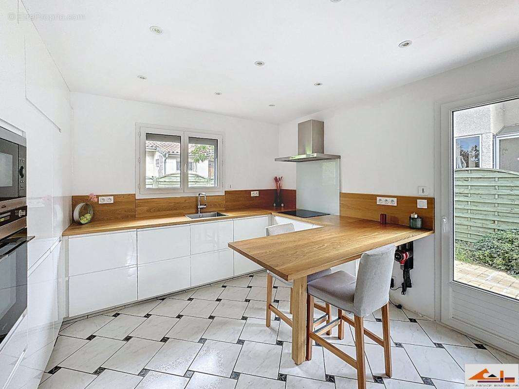 Maison à RAMONVILLE-SAINT-AGNE