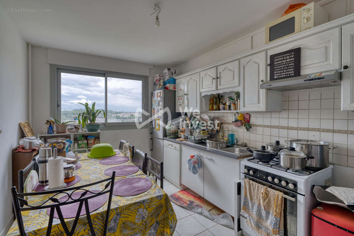 Appartement à BRON