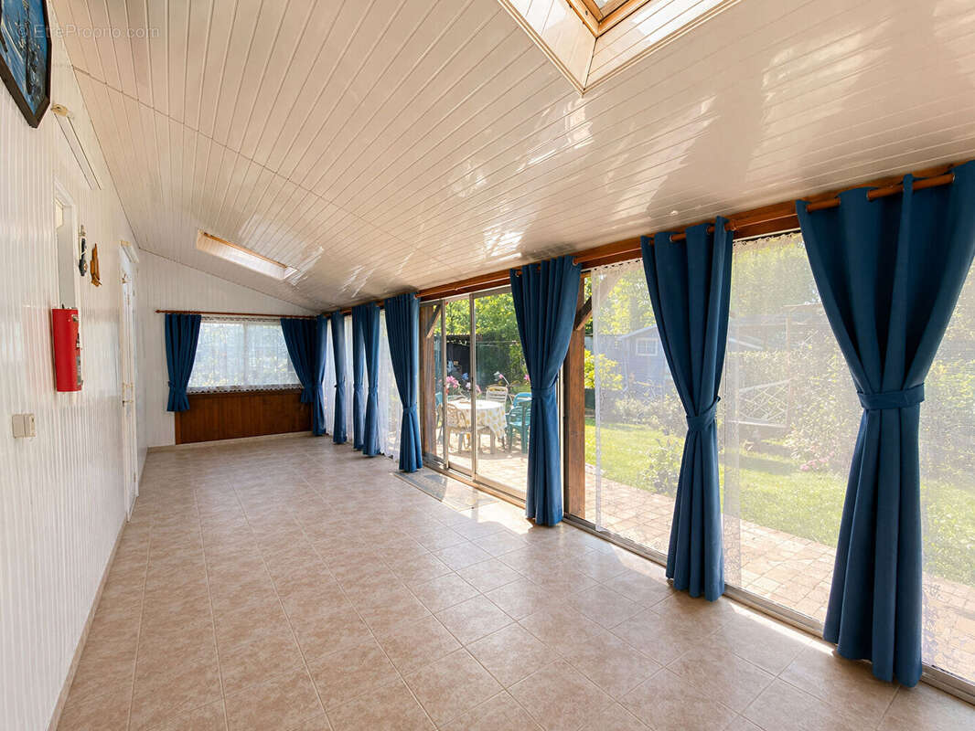 Maison à MINIAC-MORVAN