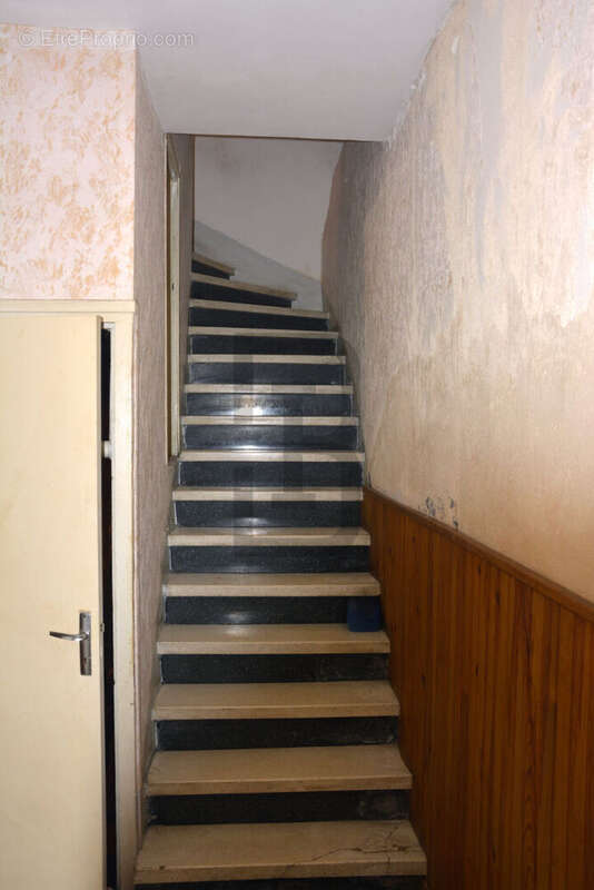 Maison à QUILLAN