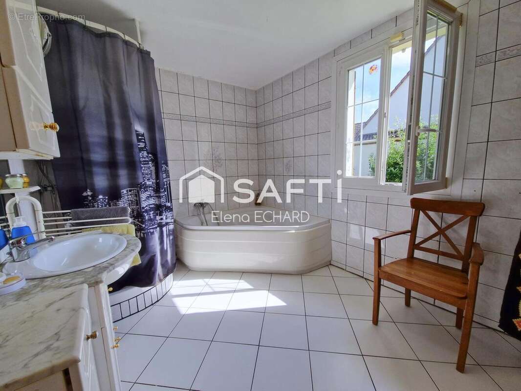 Photo 9 - Maison à MAGNANVILLE