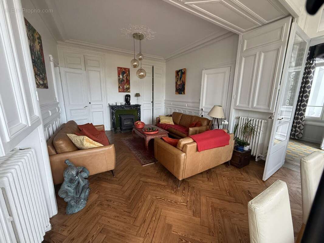 Maison à MONTIVILLIERS