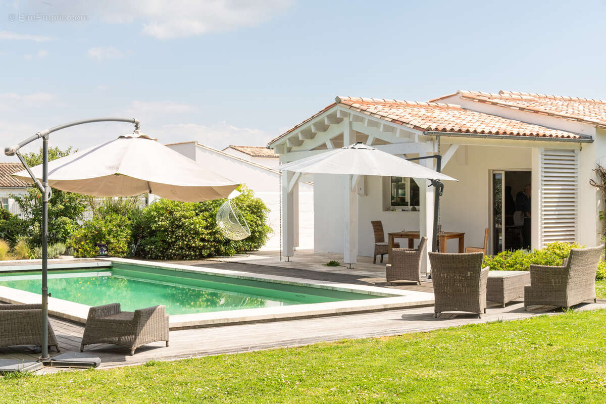 Maison à LA FLOTTE