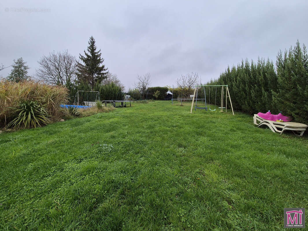 Maison à VILLERS-COTTERETS