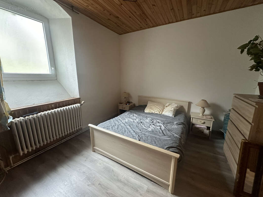 Maison à MAZET-SAINT-VOY