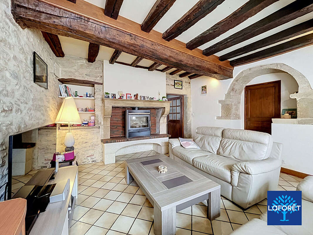 Maison Beze 6 pièce(s) 135 m2 - photo 3