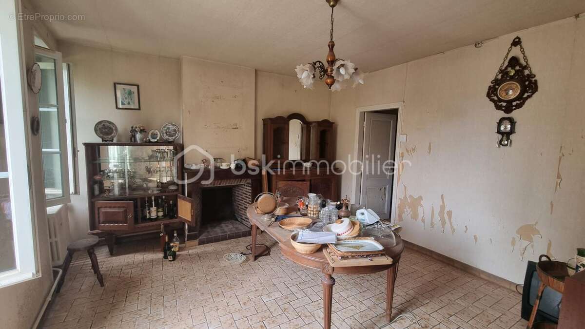 Maison à THOURY-FEROTTES