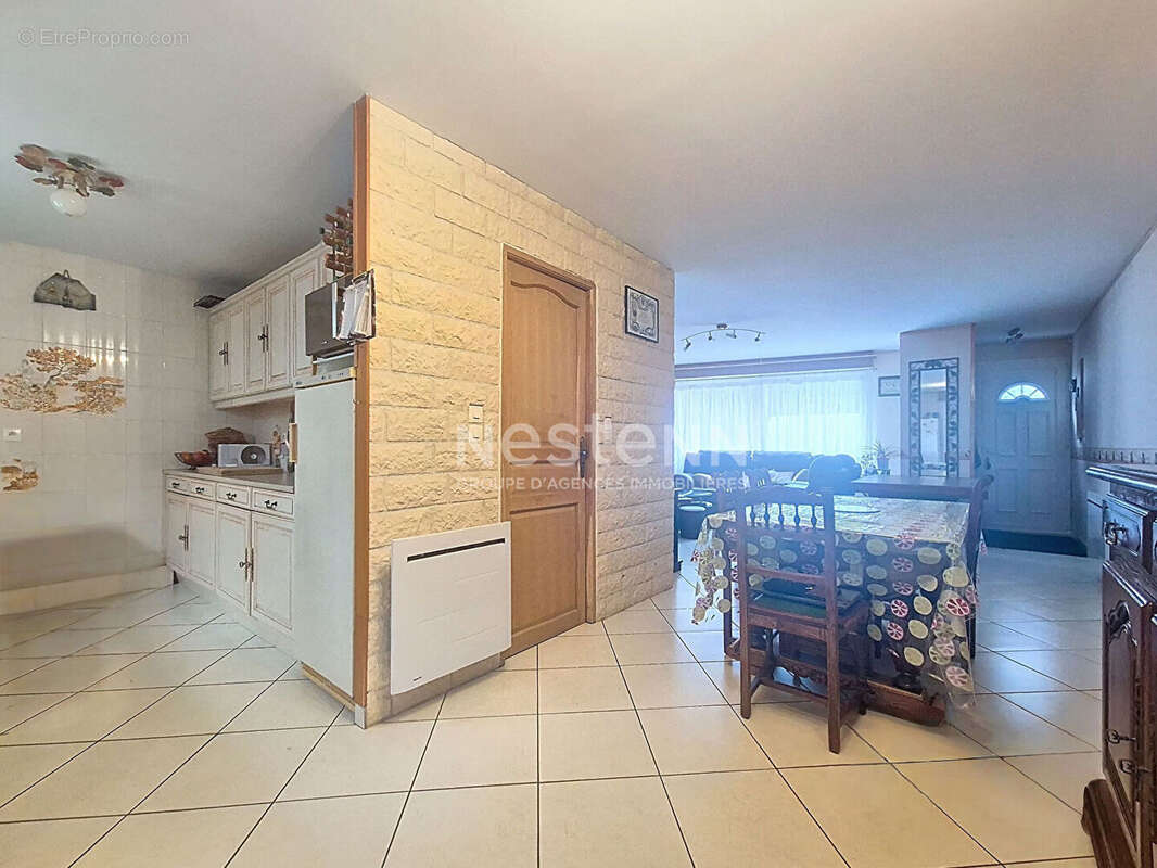 Maison à VILLERS-SOUS-SAINT-LEU