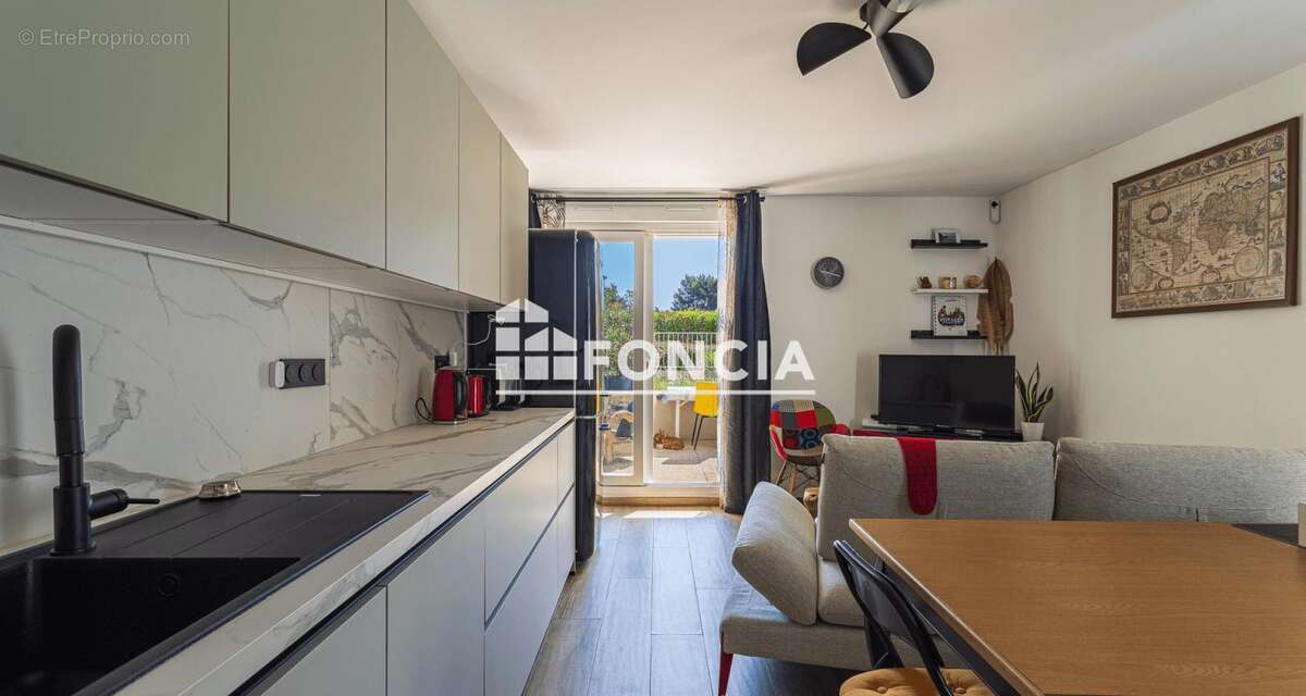 Appartement à HYERES