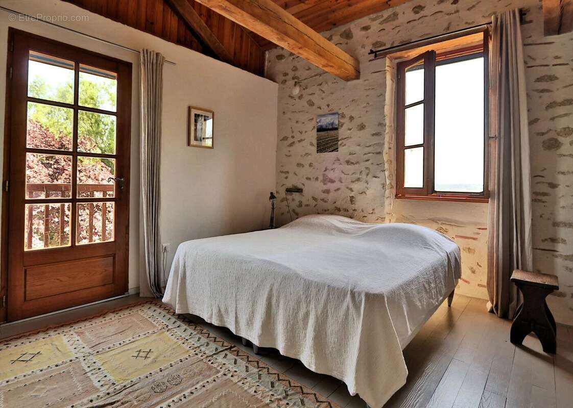 Une charmante ferme gasconne avec une vue imprenable sur les Pyrénées. - photo 26