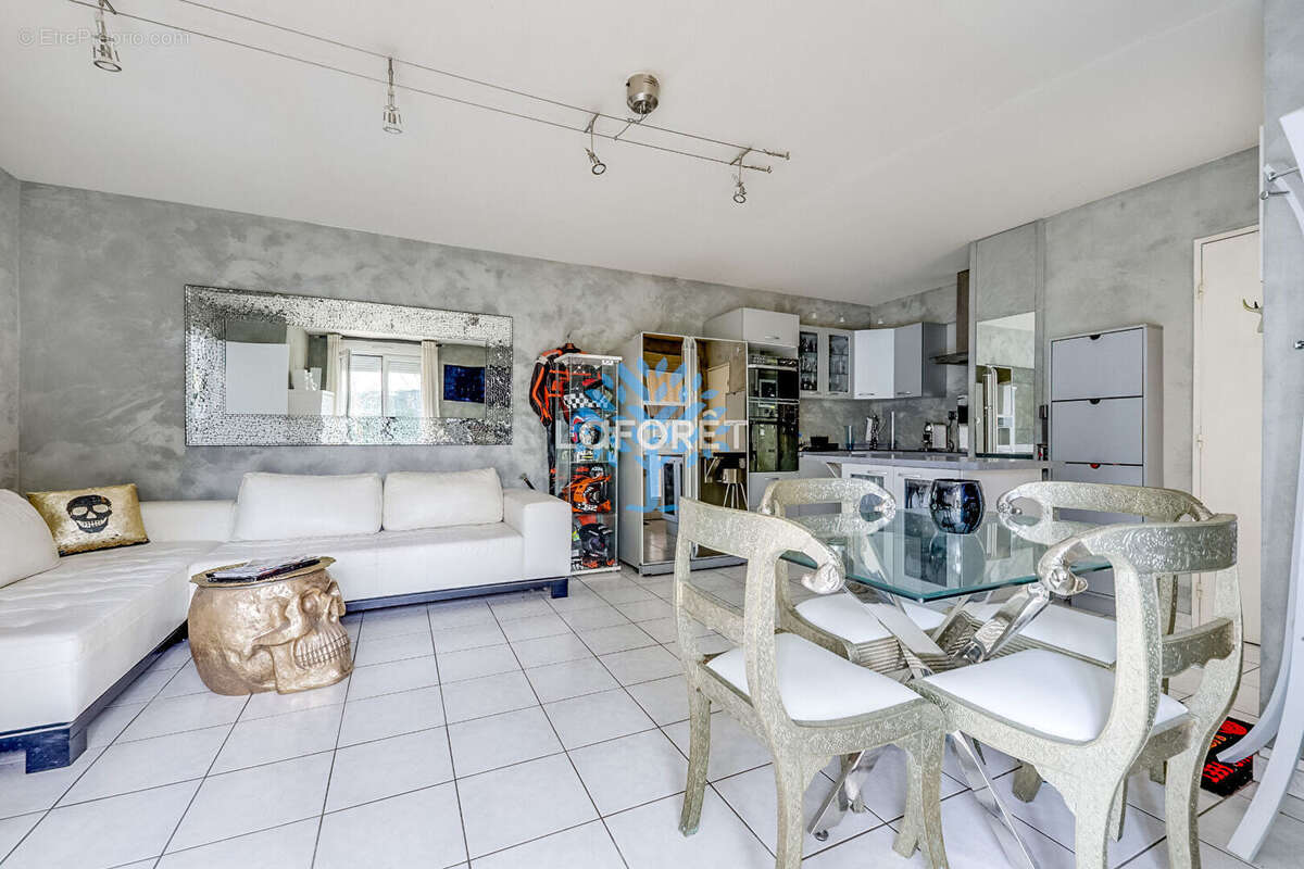 Appartement à VILLIERS-SUR-MARNE