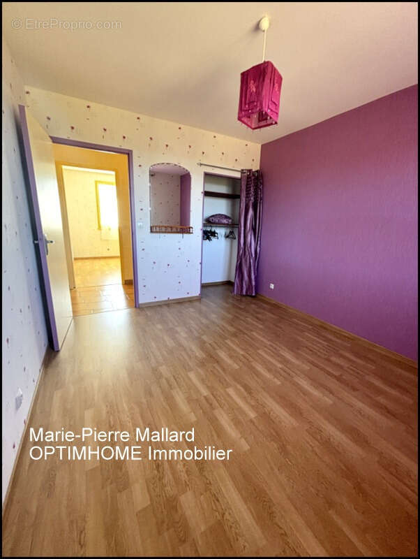 Maison familiale de 6 pièces THAURON (23) - photo 13
