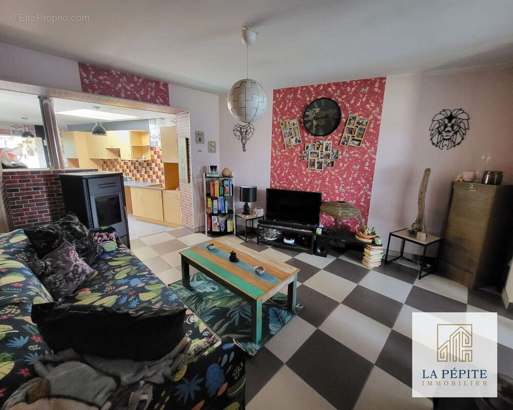 Maison de ville 114 m2 - 2 chambres - 2 bureaux - terrasse et jardin - aulnoye-aymeries - photo 8