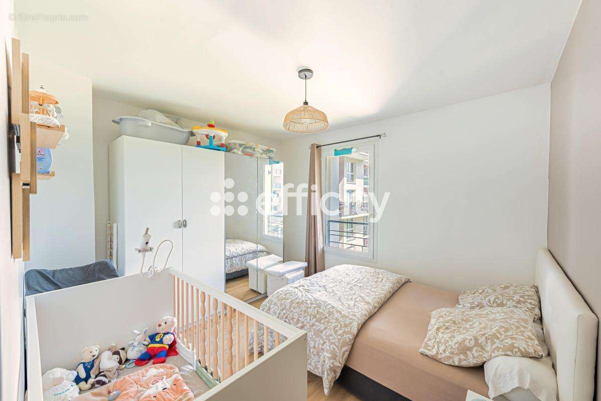 Appartement à VILLENEUVE-LE-ROI