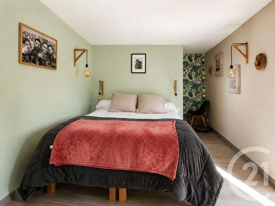 Maison 105 m² à Le Beausset  - photo 5
