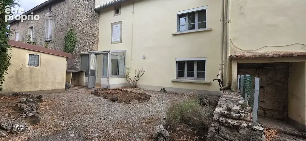 La cavalerie   maison de caractère avec logement indépendant et fort potentiel - photo 13