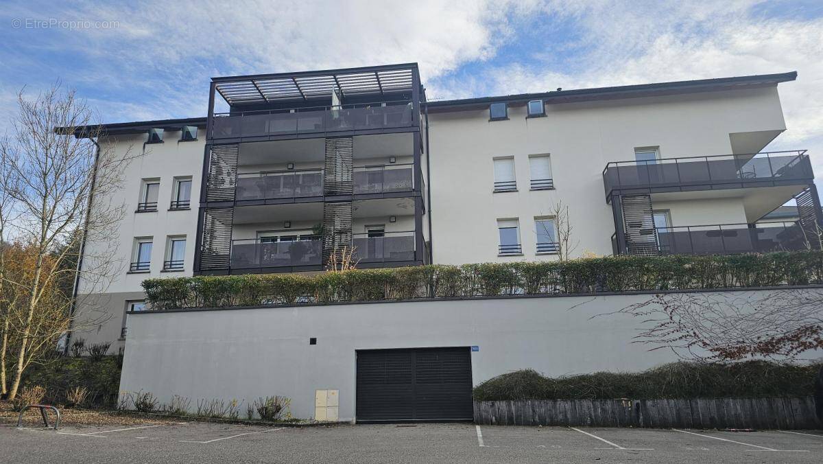 Appartement à SEYNOD